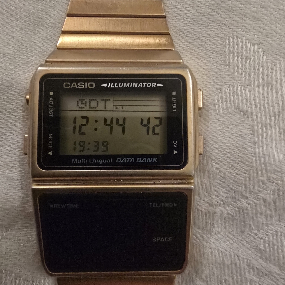 Casio Vintage Calculator Digital Watch - Picture 2 of 8